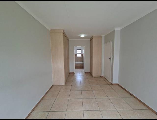 2 BEDROOM TOWNHOUSE FOR SALE IN VALLEY VIEW ESTATE